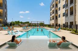 Regal Hideaway | Pool Near Lackland + Med Ctr Gym! - Image 5