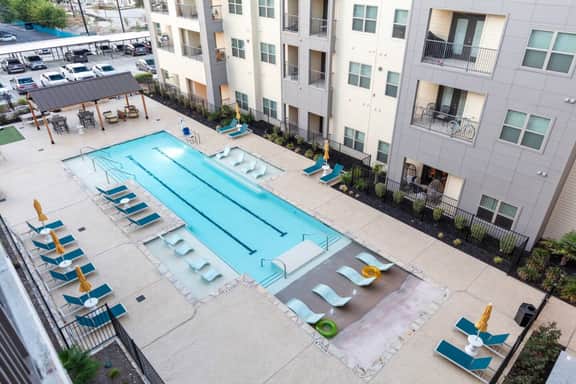 Regal Hideaway | Pool Near Lackland + Med Ctr Gym!